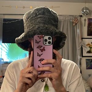 Fabulous fur/ Suède bucket hat